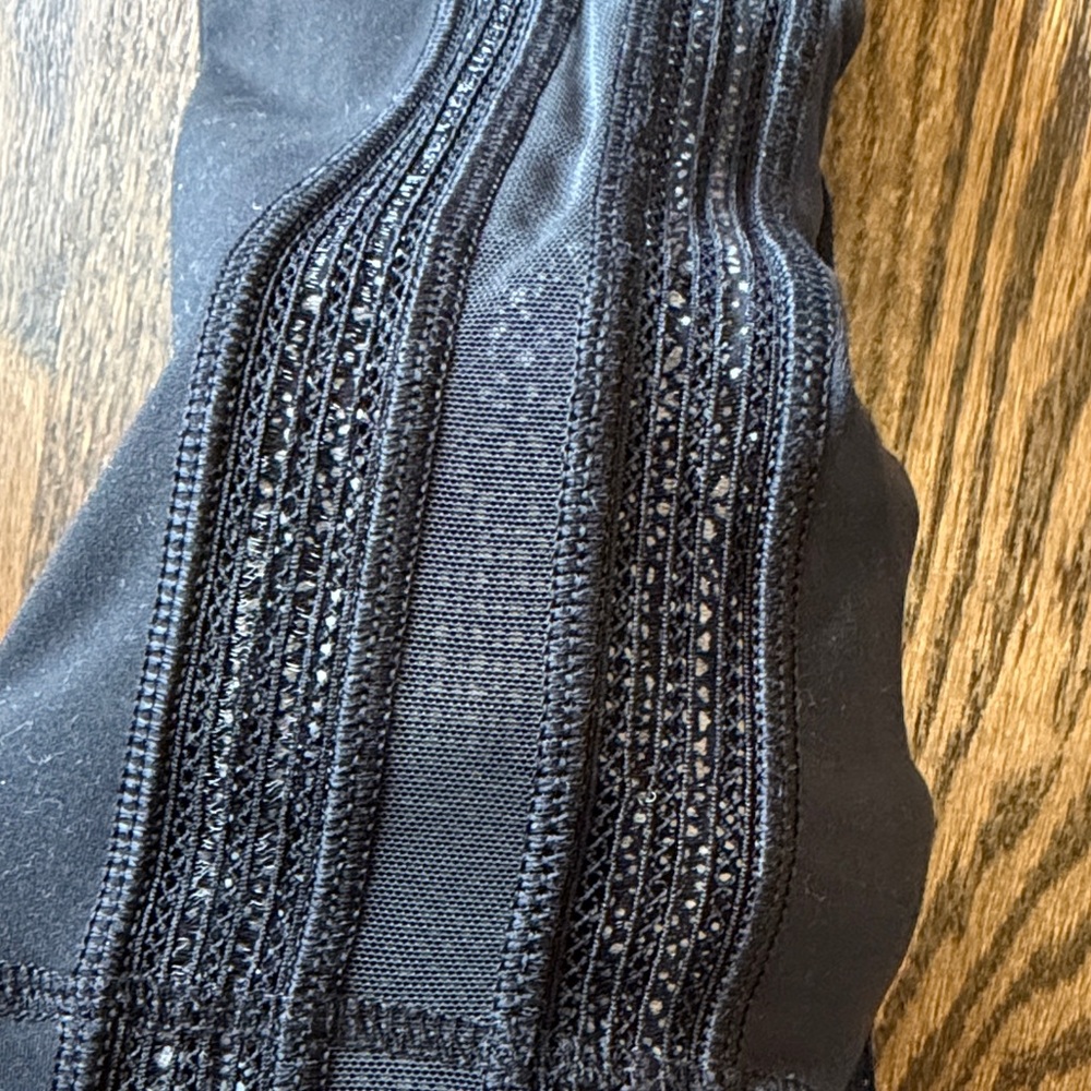 lululemon athletica Black Leggings - Picture 4 of 7